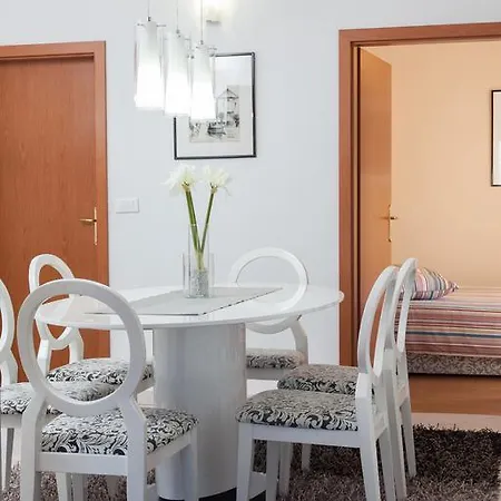 City Center Apartment