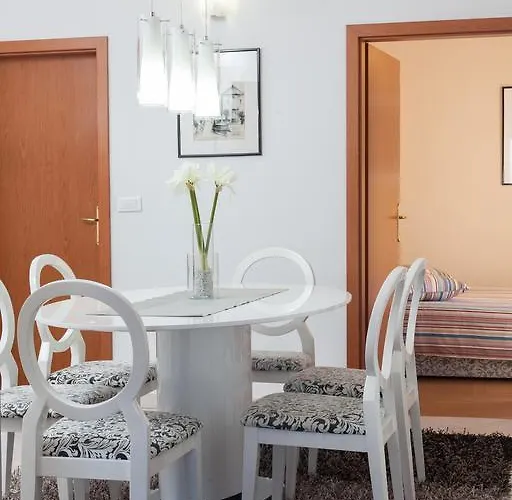 Center Διαμέρισμα